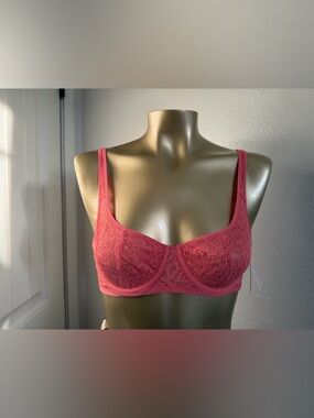 Auden Lace Underwire Bra 34A